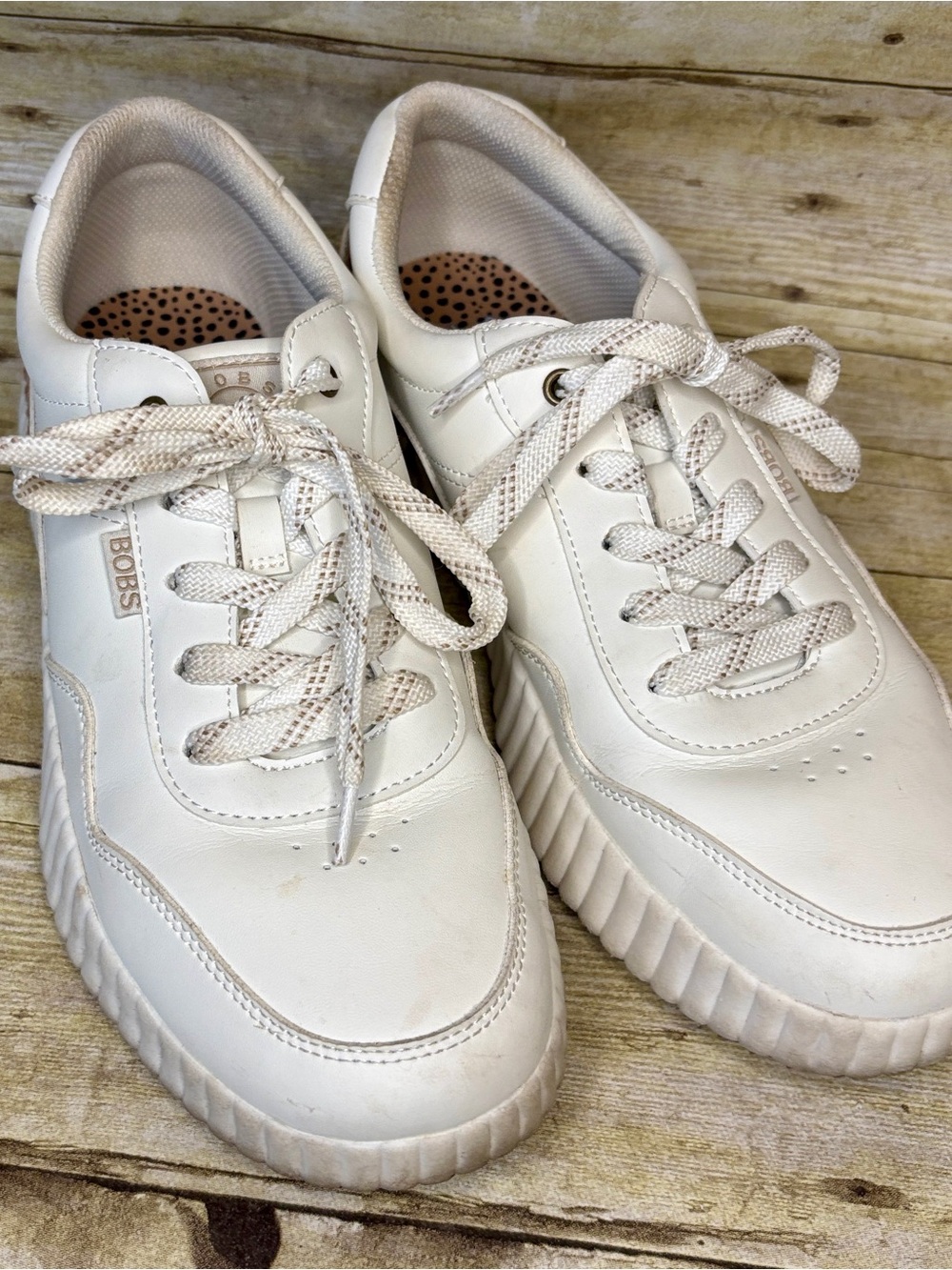 Skechers Cream White Women's Athletic Sneakers